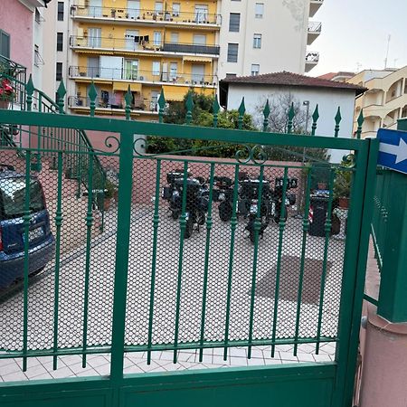Villamareblu Ventimiglia Eksteriør billede