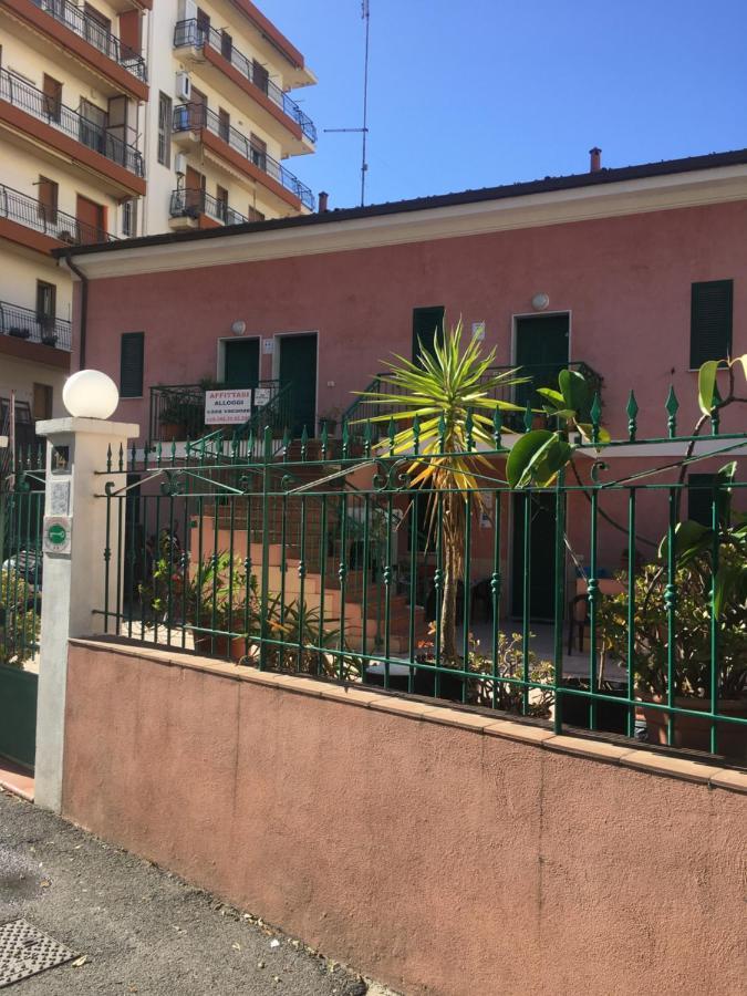 Villamareblu Ventimiglia Eksteriør billede