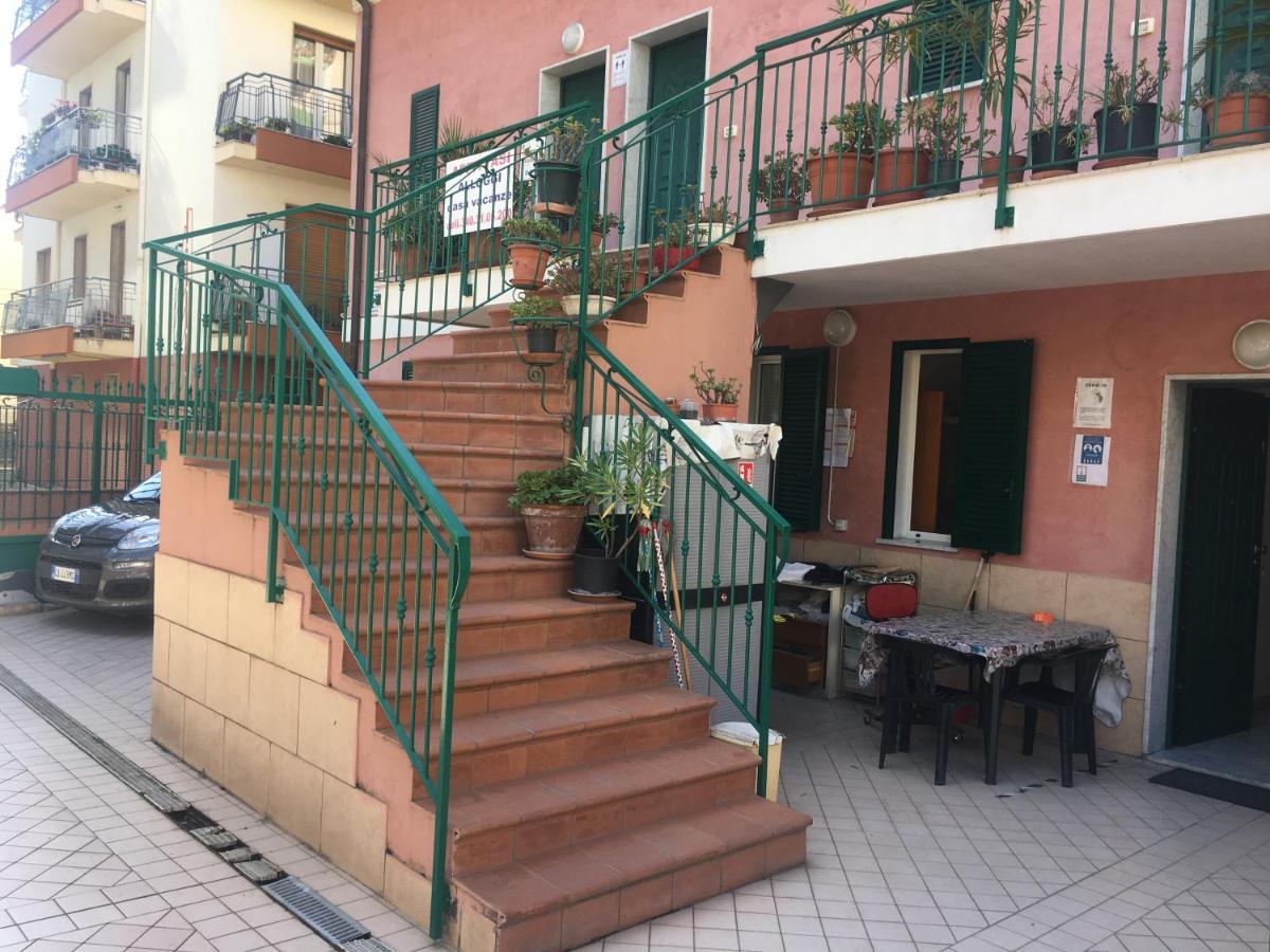 Villamareblu Ventimiglia Eksteriør billede