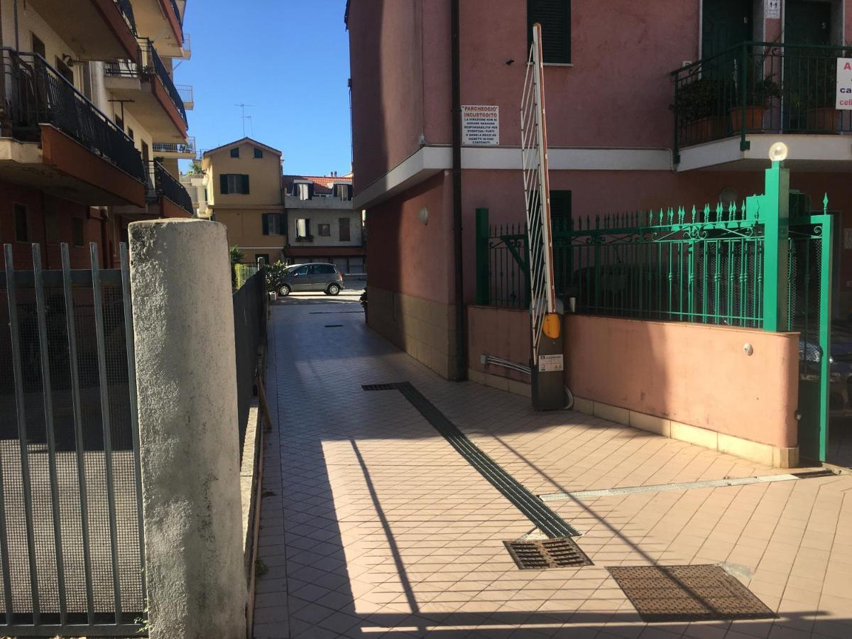 Villamareblu Ventimiglia Eksteriør billede