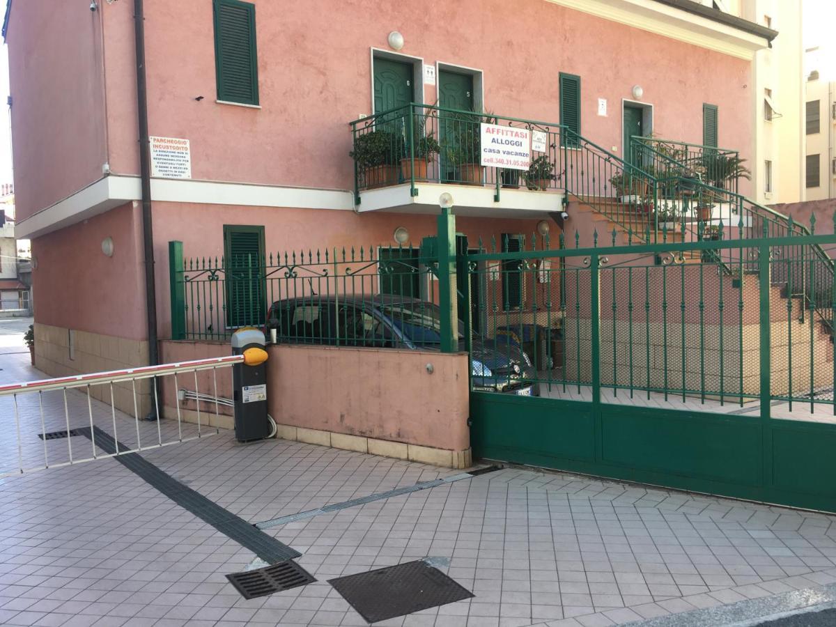 Villamareblu Ventimiglia Eksteriør billede