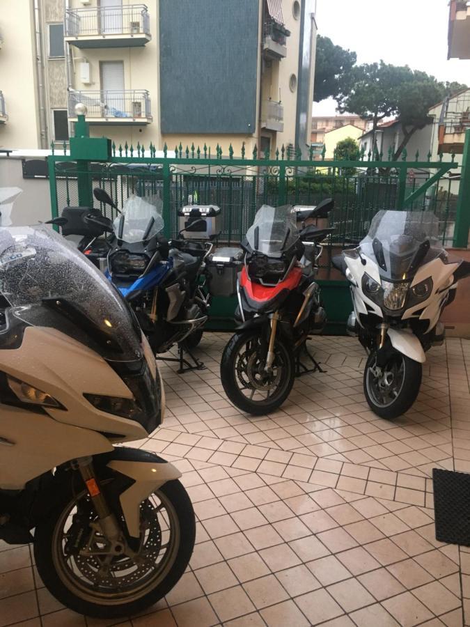 Villamareblu Ventimiglia Eksteriør billede