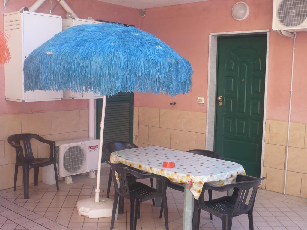 Villamareblu Ventimiglia Eksteriør billede